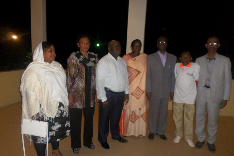 image Institut Polytechnique Félix Houphouët Boigny La délégation ivoirienne reçue par l'ancien gouverneur Mouigni Baraka